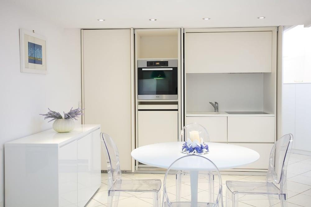 Rooftop Luxury Apartment