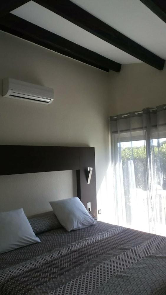 Brit Hotel Confort Helios Agde