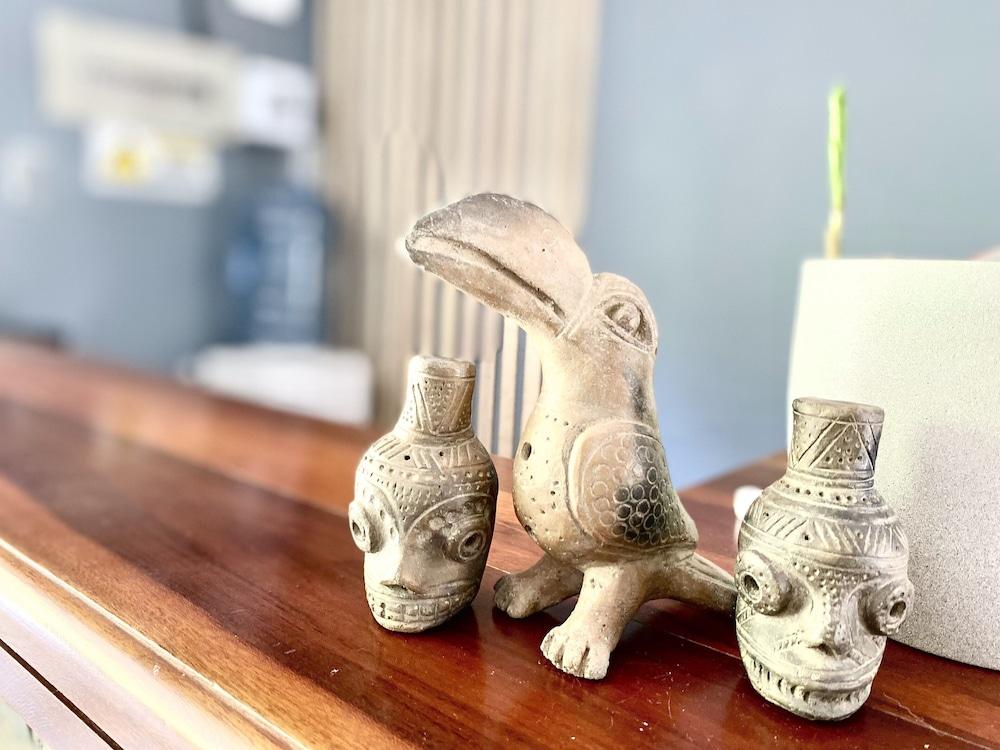 Montes De Beraka - Adults Only