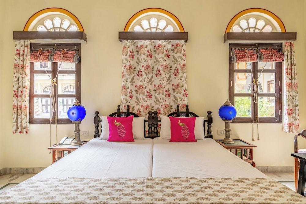 Dhula Garh  A Heritage Hotel