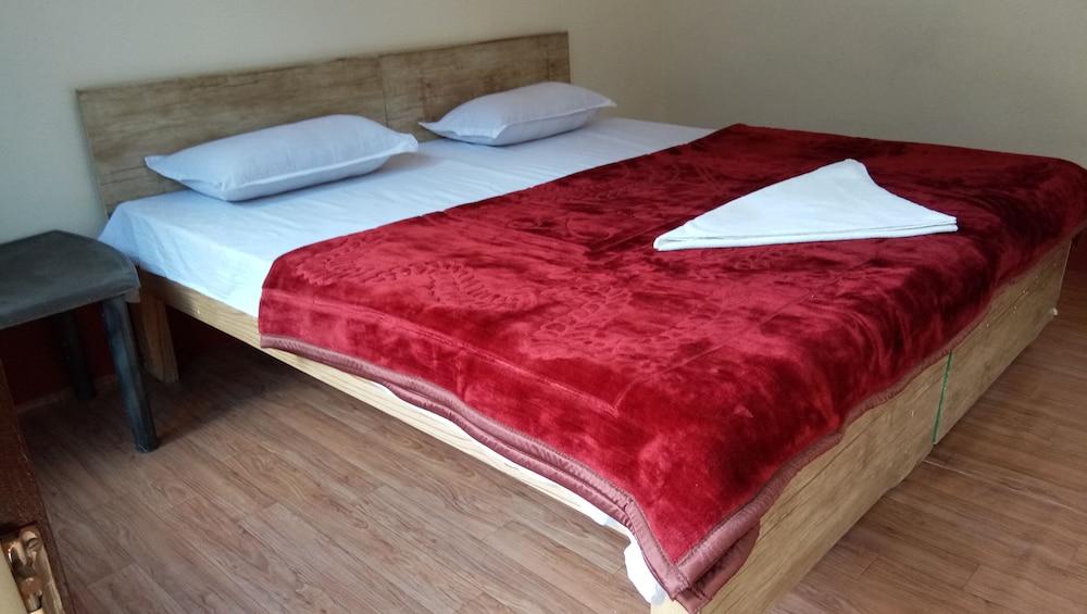 The Devdwar Yoga Resort