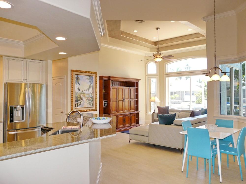 Pet-friendly Waterfront Home With Heated Pool and spa