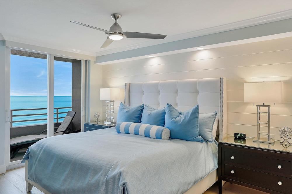 Beachfront Condo With 180-degree Views and Pool