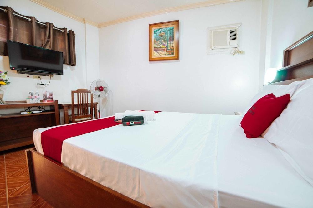 RedDoorz @ La Casa Guesthouse