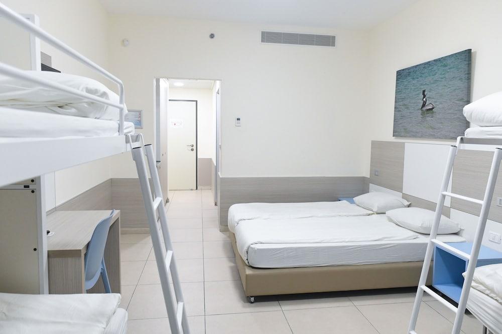 HI Karei Deshe Hostel