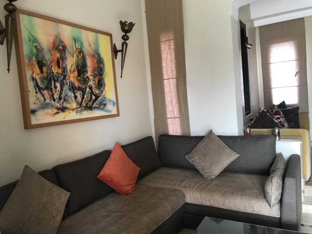 Apple Villa Isolee 51