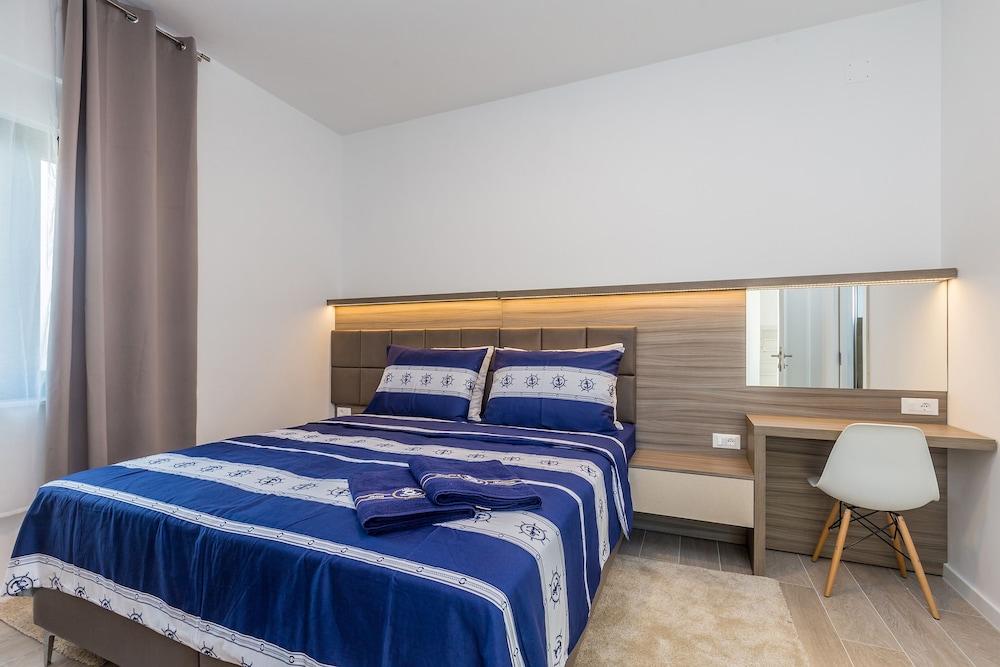 JAZZ at Rova Villa Luna