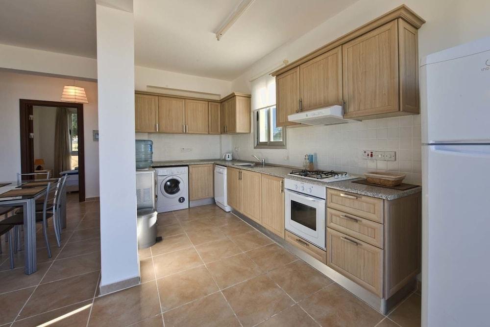 Villa Sunny by Amy Villas