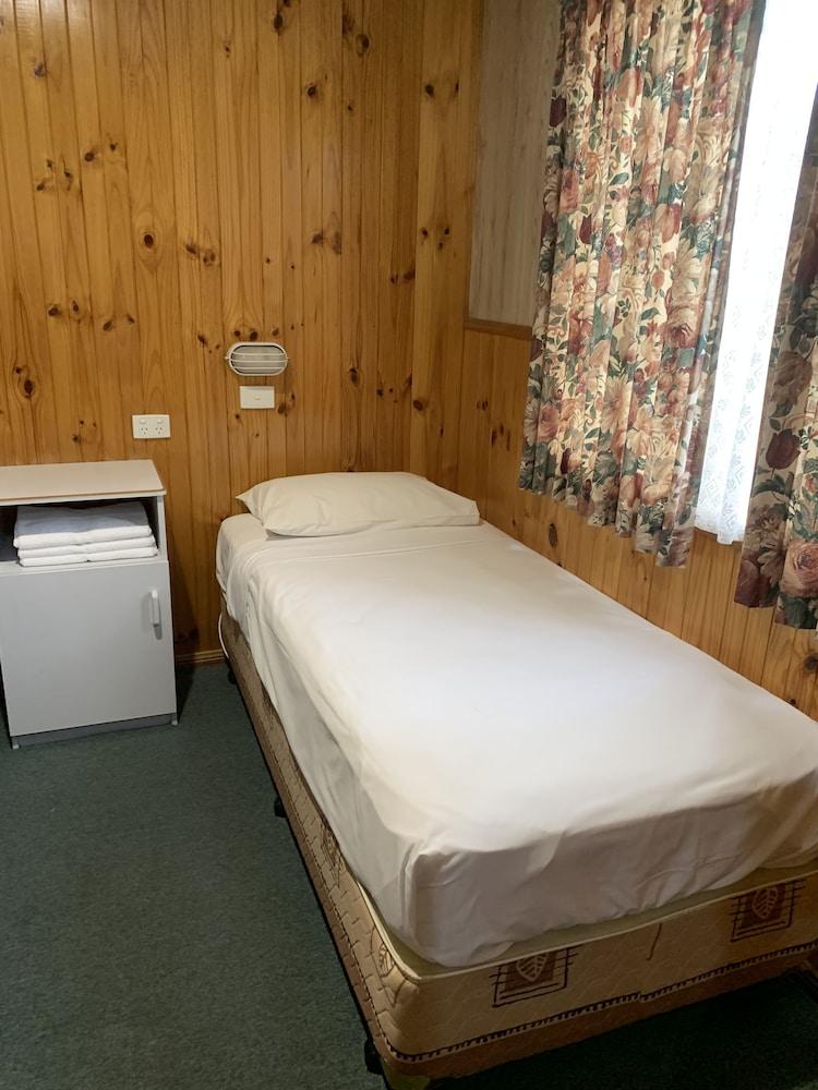 Holbrook Motor Village