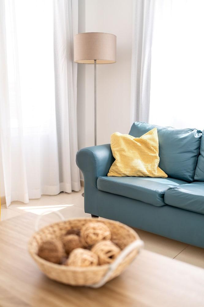 Narcissos Villa Doria