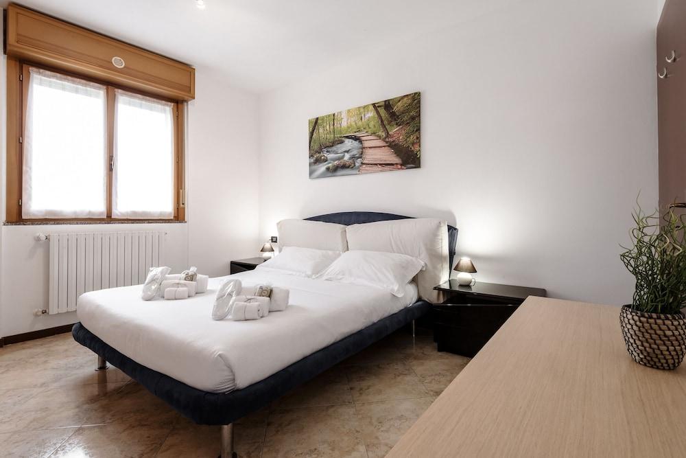 Suitelowcost Humanitas Apartment