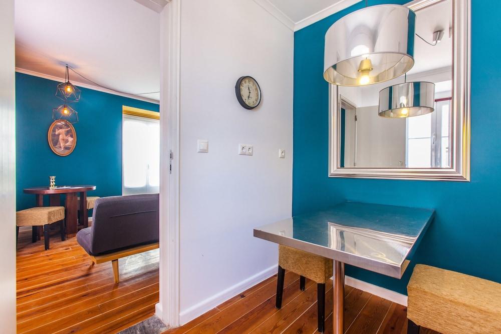 Spirit of Two by Lisbon Unique Apart