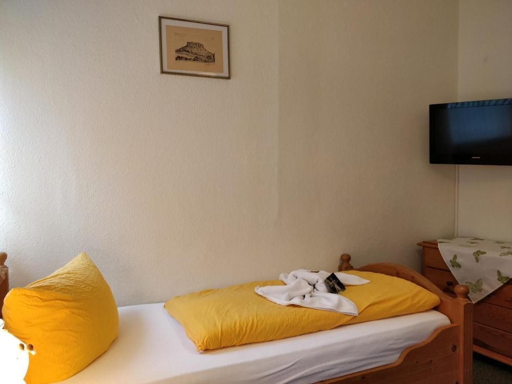 Gaststätte & Pension Lichtenhainer Wasserfall