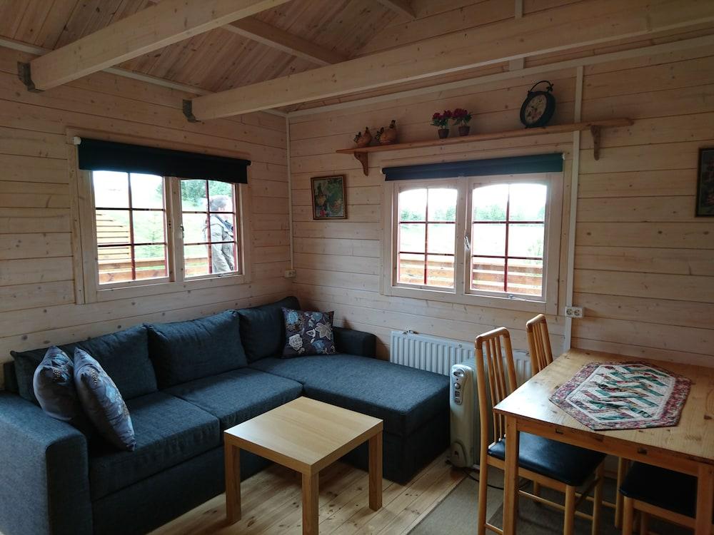 Stóra Sandfell Rooms and Cottages