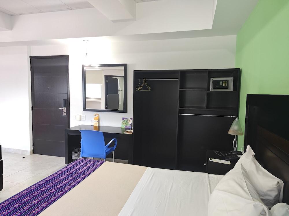 Hotel Parque Marimba