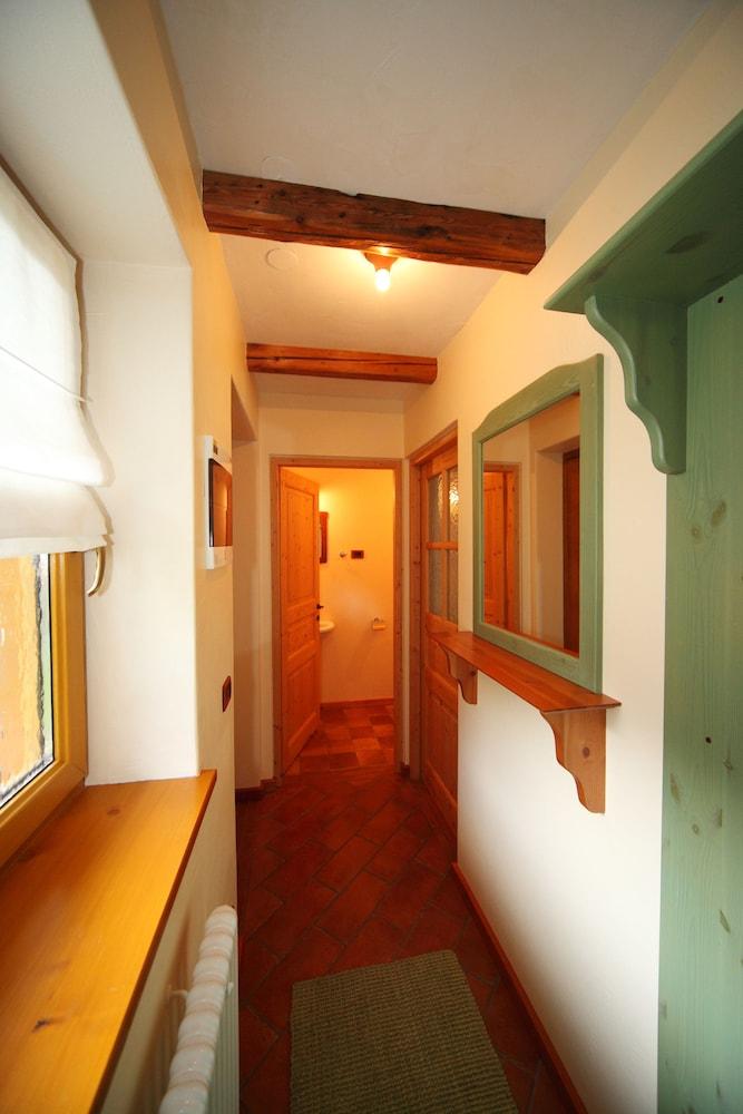 Kronau Chalet Resort