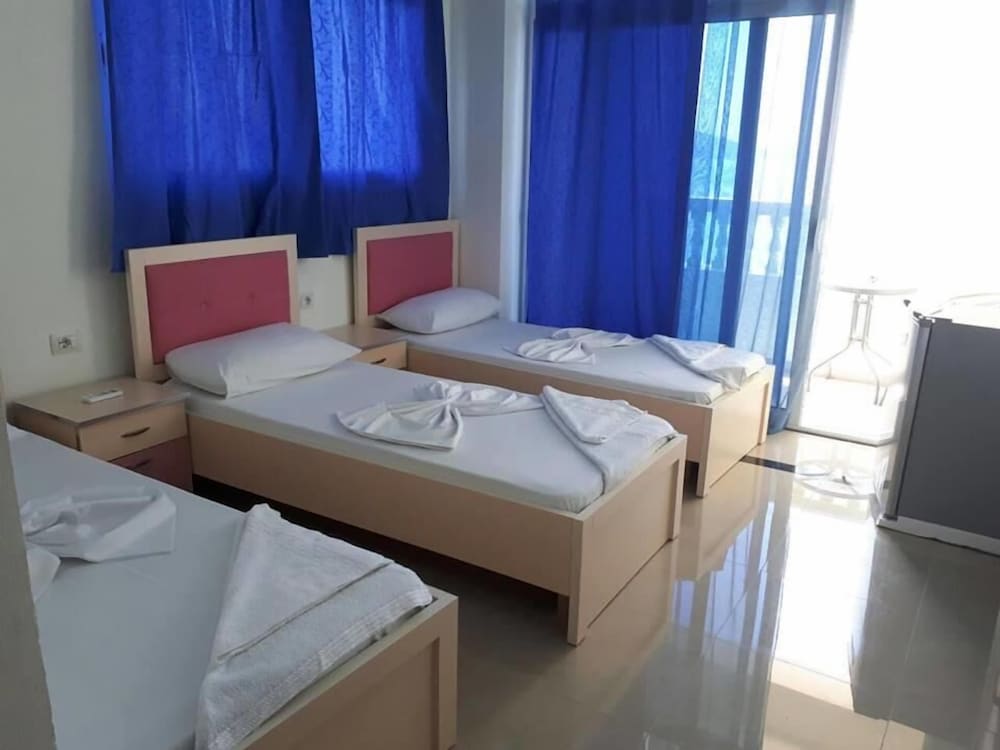 Kalemi's Beachside Hotel