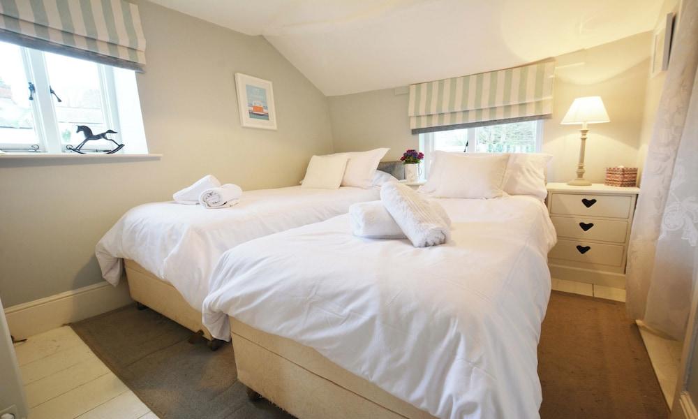 Perrymans Georgeham 3 bed / Sleeps 6