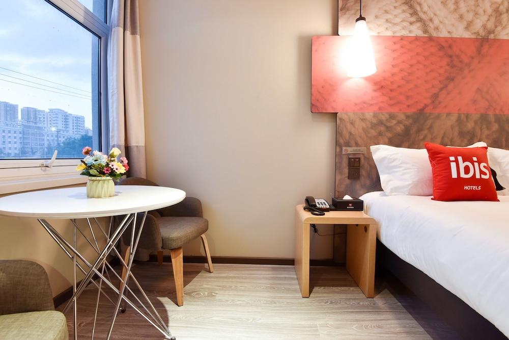 Ibis Lanzhou Customs House Hotel