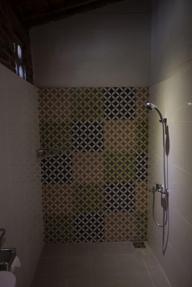 Kampung Lawasan Heritage Cottage