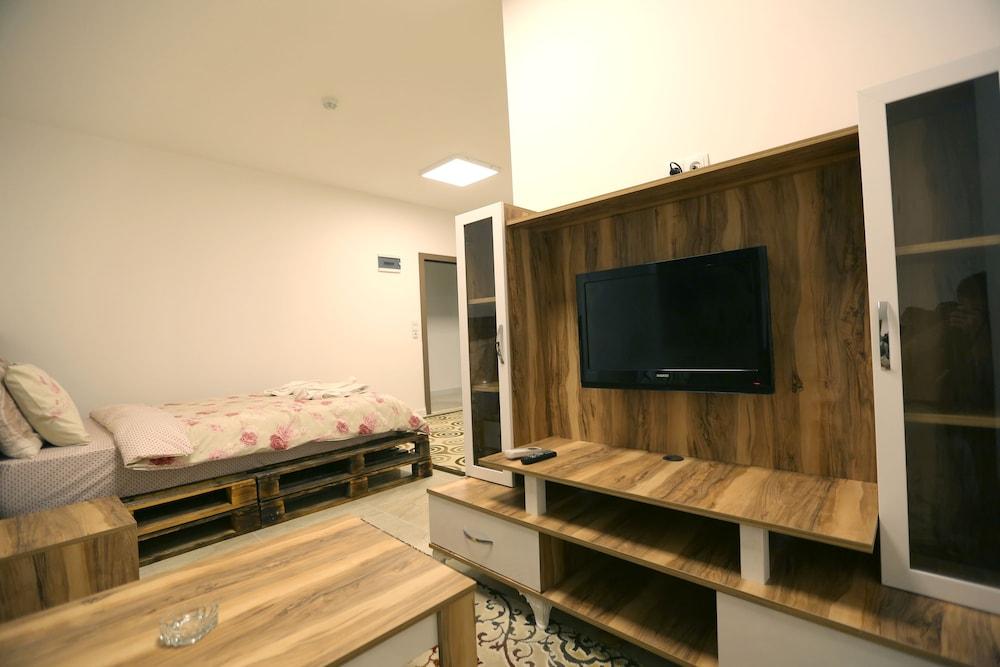 Aziz Apart Konaklama