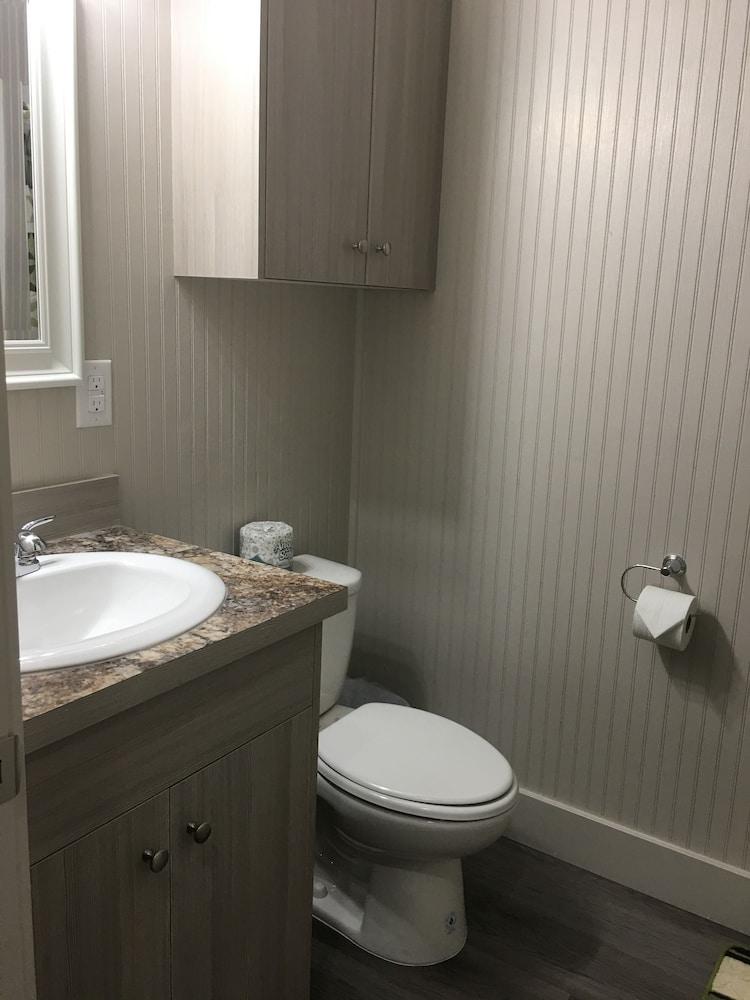 The Mini Homes with CB&M