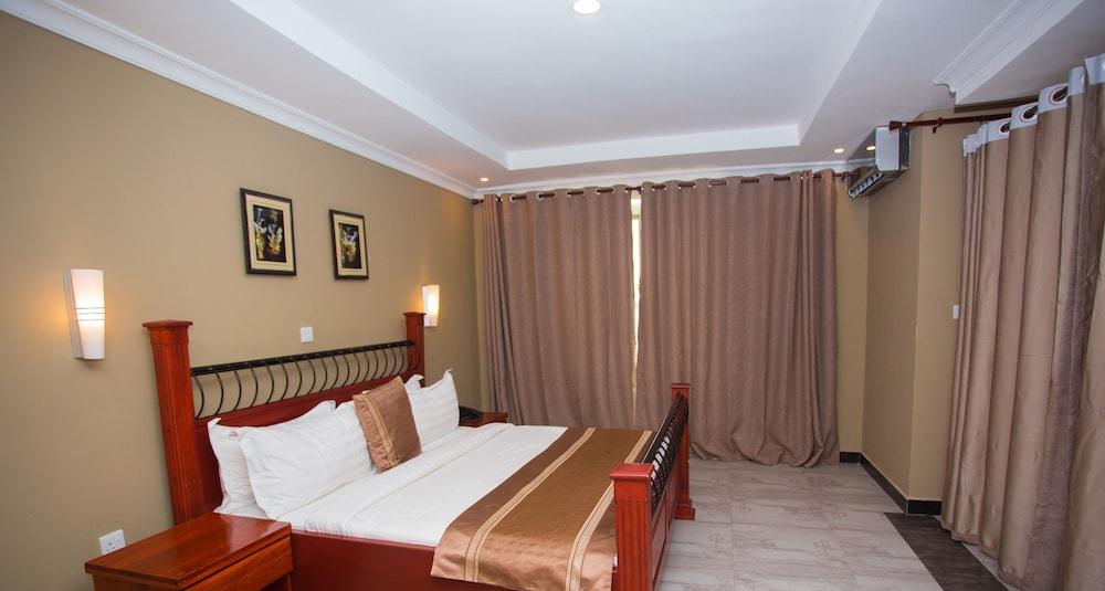 Regency Hotel & Resort - Singida