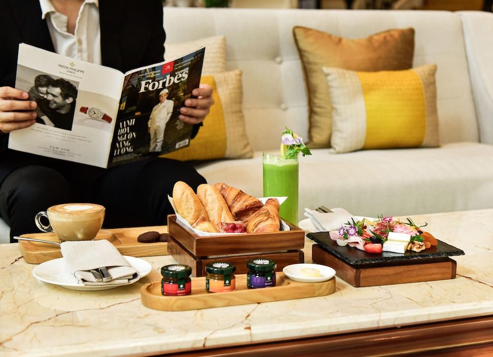 Mai House Saigon Hotel