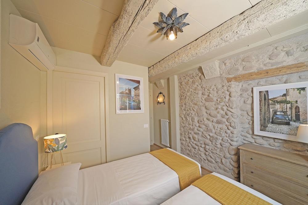 Dogoli Country Apartments