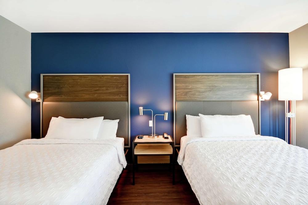 TRU by Hilton Denver