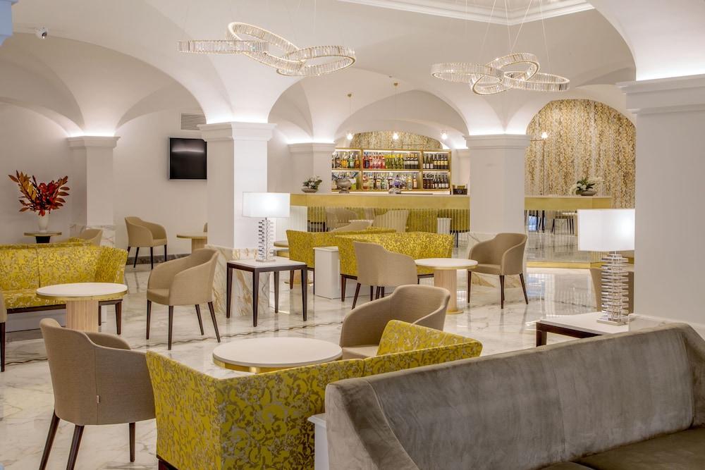 Hotel Shangri-La Roma by OMNIA hotels