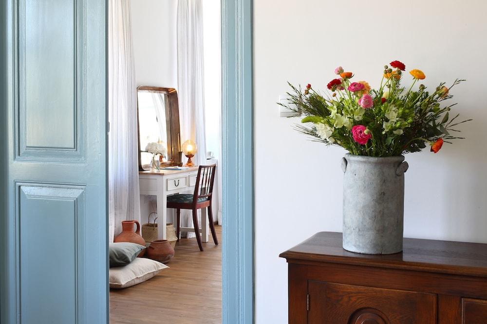 Polis 1907 by Louis Hotels