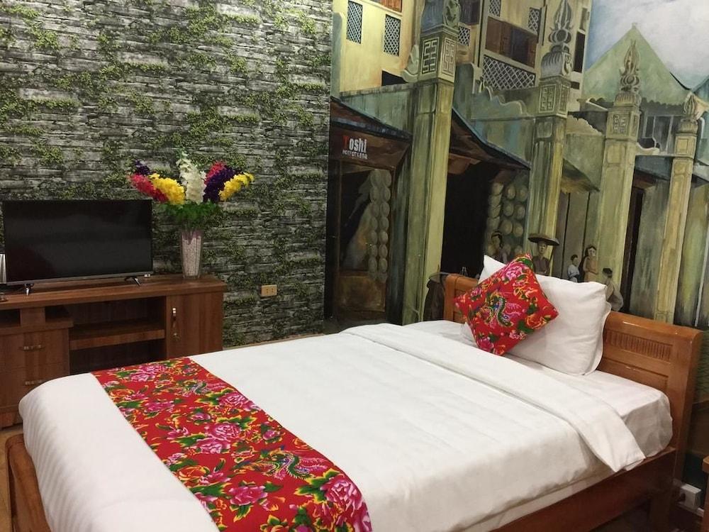 Dollar Homestay & Travel