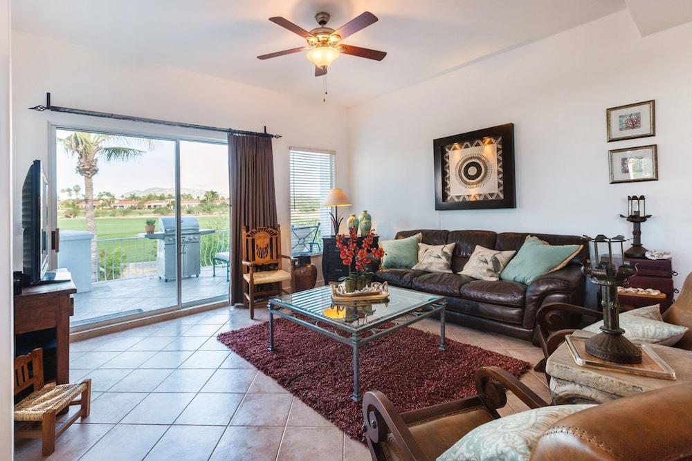 Villa De Oro 106 3 BR by Casago