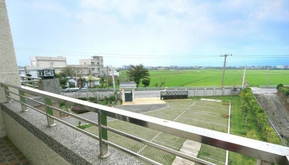 All Around The Seasons B&B