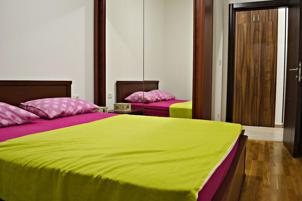 Apartment Twister 18 Budva