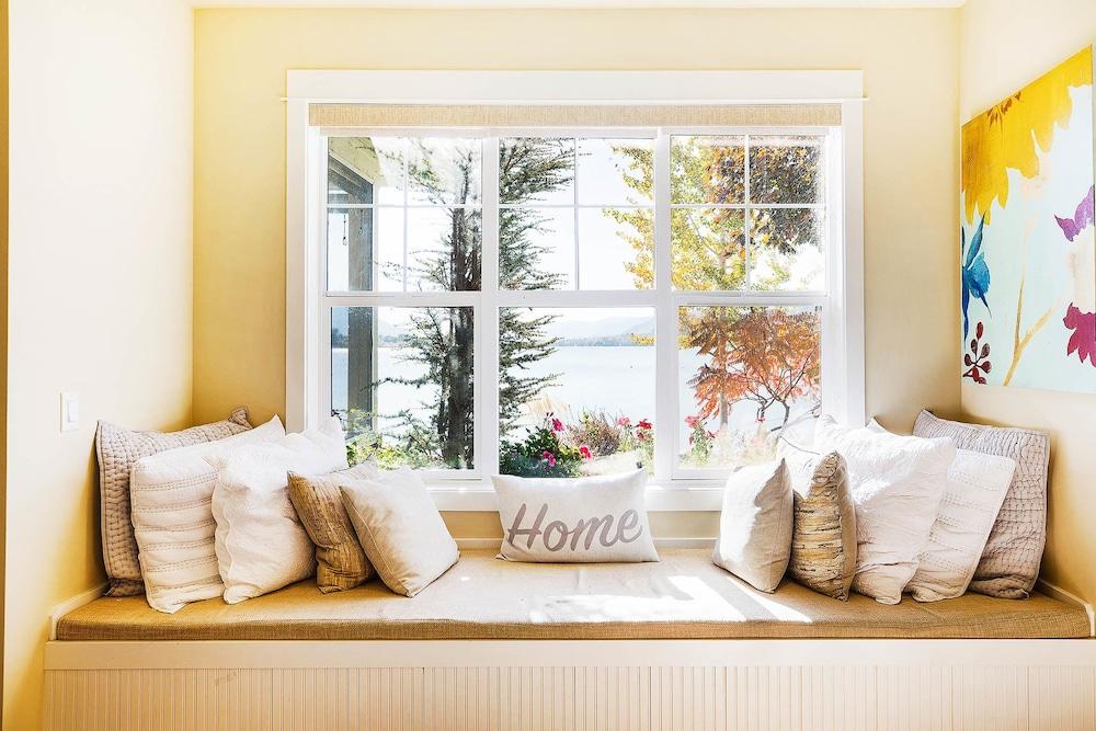 Veranda Beach Cottages