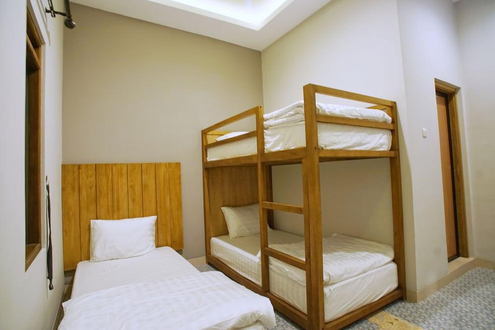 Arkananta Villa - Hostel