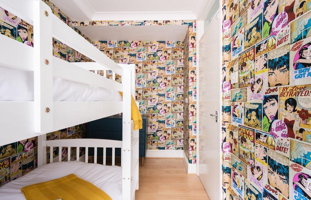 The Kensington Palace Mews - Bright & Modern 6bdr House With Parking Space