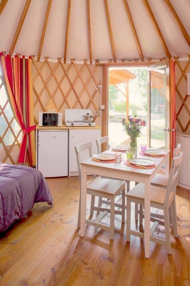 Camping le Beauvillage - Yourte