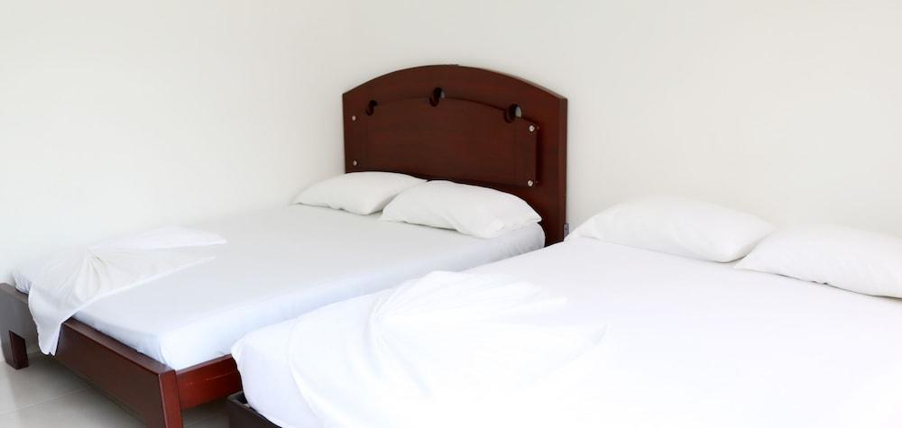 Hotel Restaurante Versalles