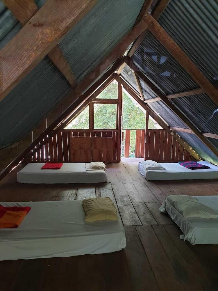 Hostal El Nawal - Hostel