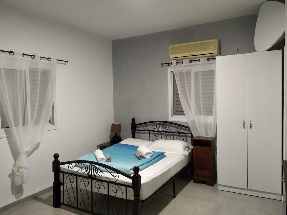 S&L Studio near Rambam & sea