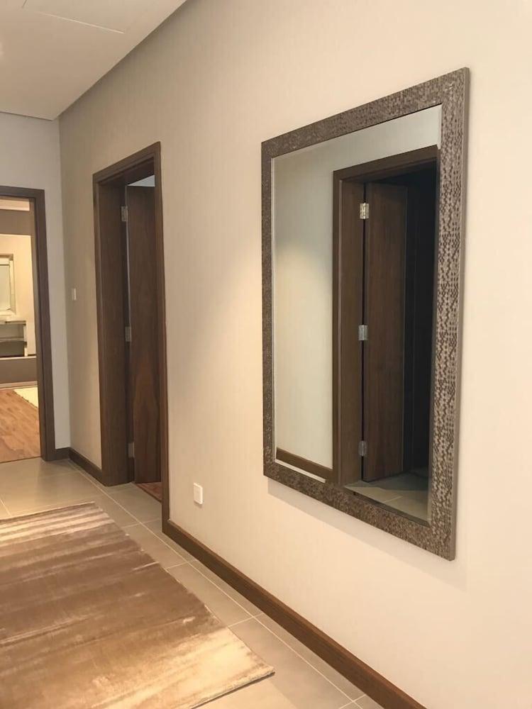 The Grand Luxury Apartment