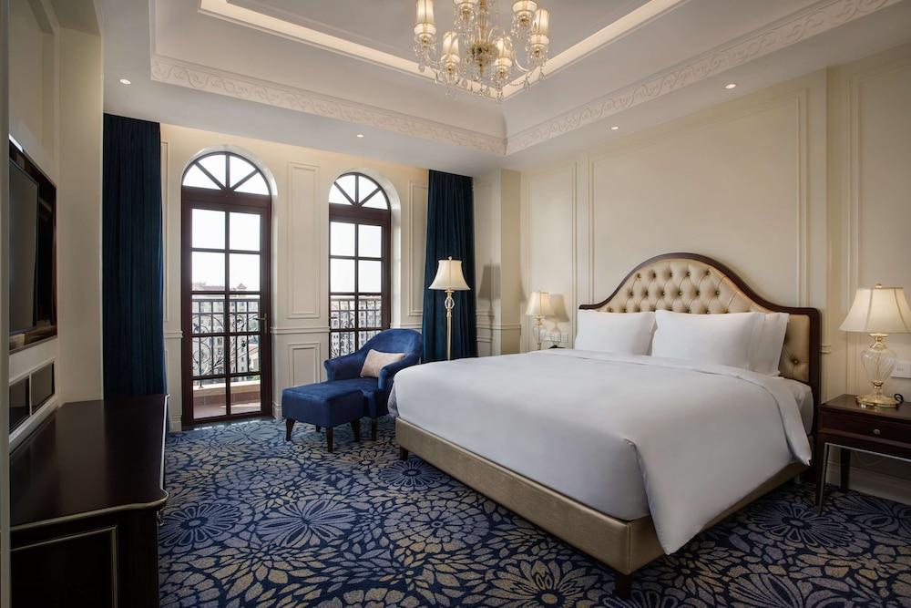 Radisson Blu Forest Manor Shanghai Hongqiao