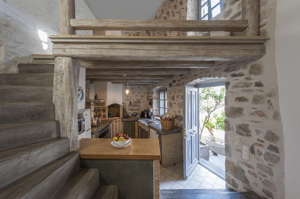 Traditional Stone House in Kostos