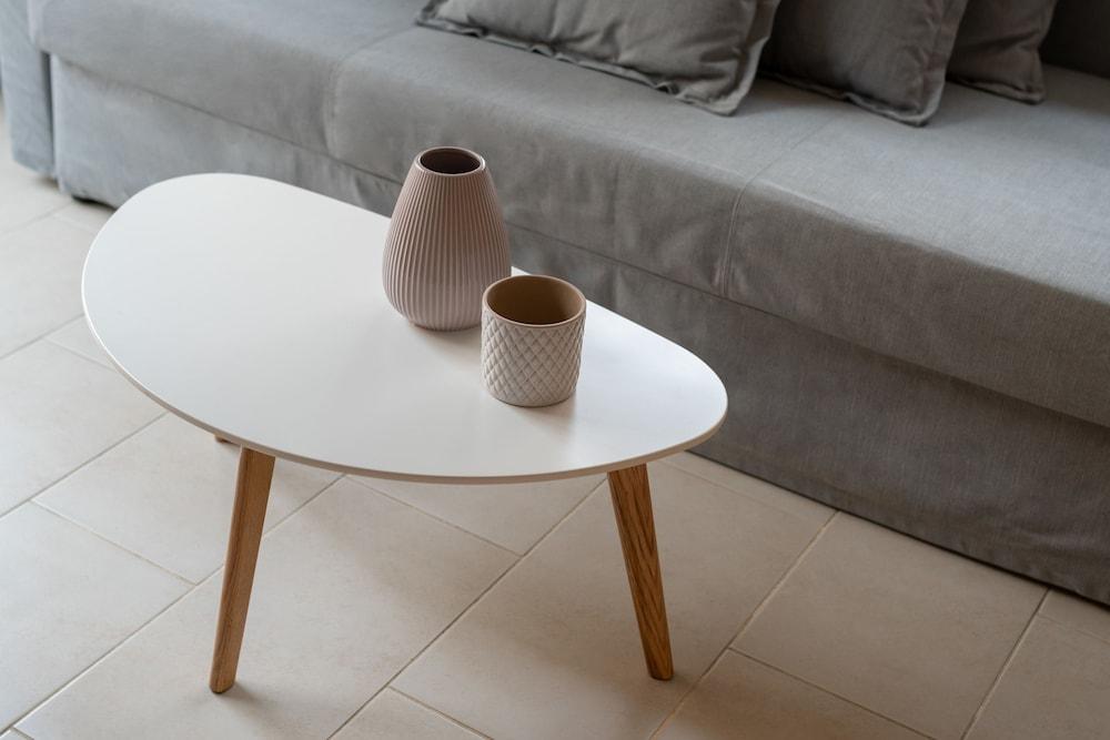 12 Keys Athens Apartments