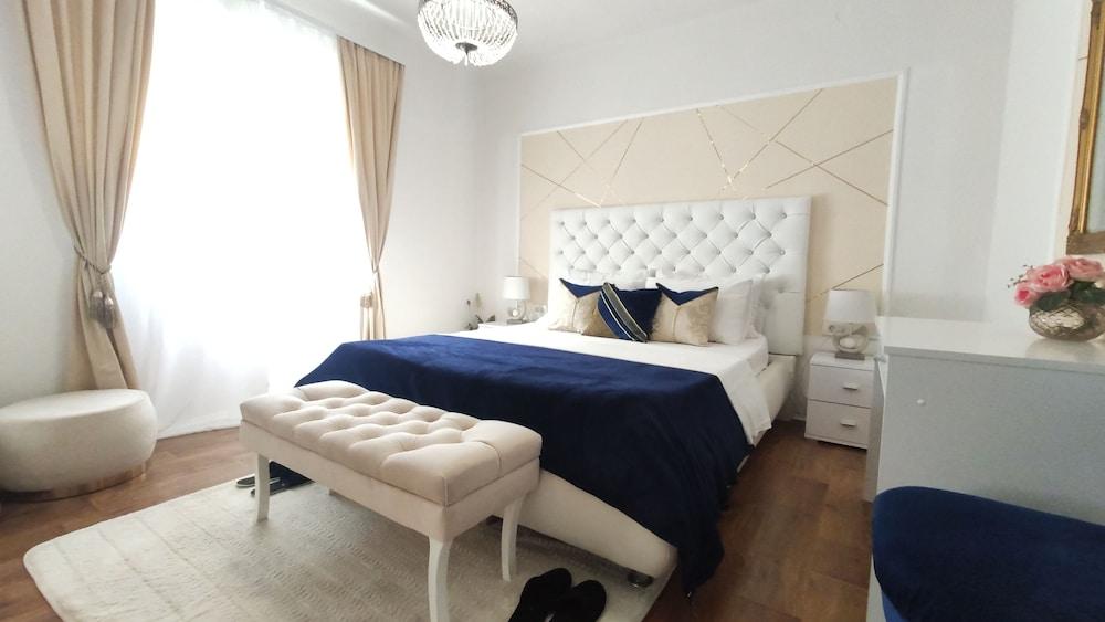 Apartment design by Helena