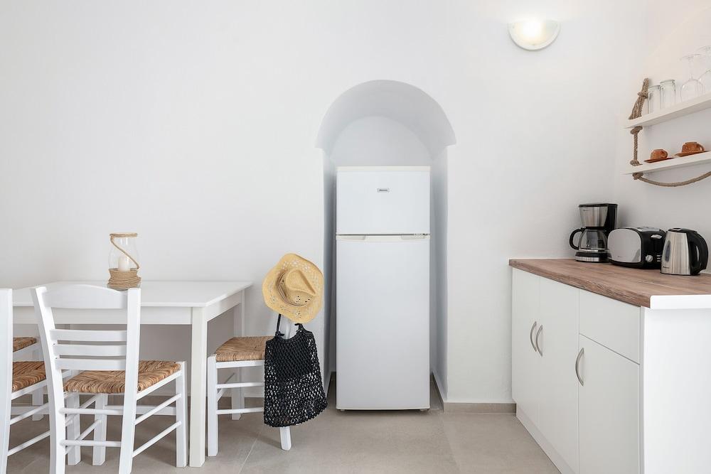 Veranda View - Adults Only