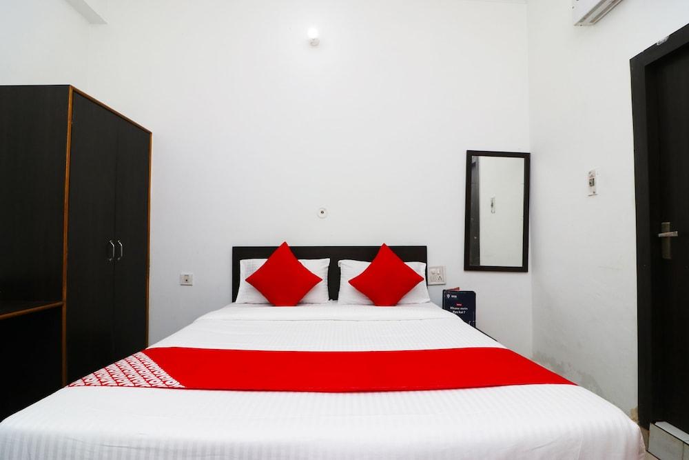 OYO 24199 Hotel Ojus Tower